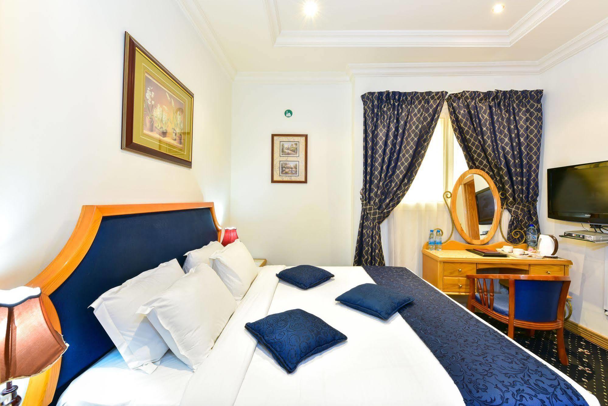 Cayam Hotel Doha Exterior photo