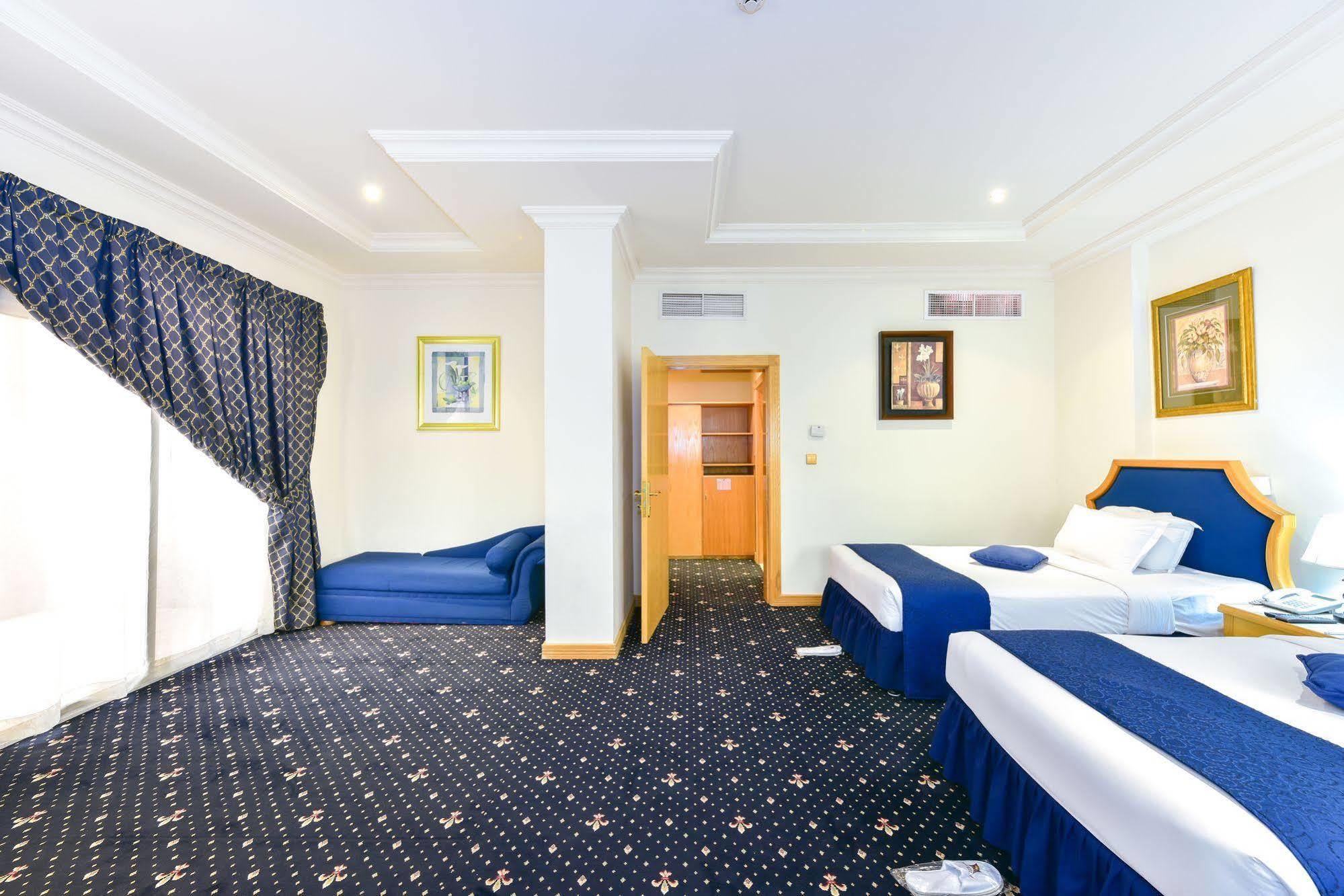 Cayam Hotel Doha Exterior photo